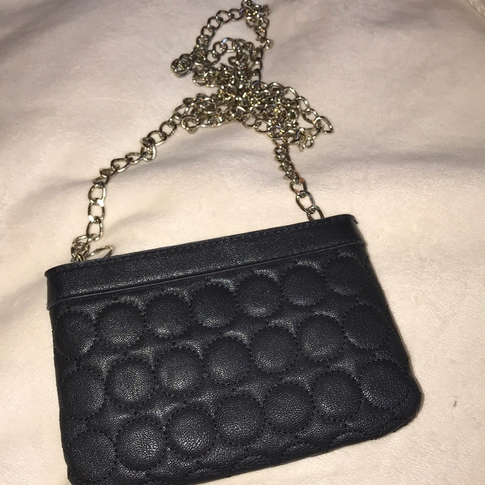 👽CLOSET CLOSING!!👽 Small black shoulder bag